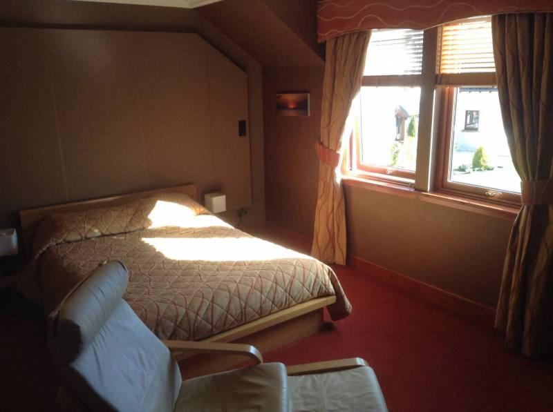 Tranquil Accommodation In A Great Location. Ланарк Экстерьер фото