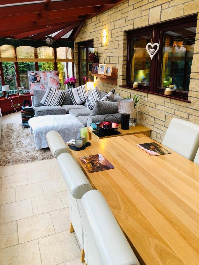 Tranquil Accommodation In A Great Location. Ланарк Экстерьер фото